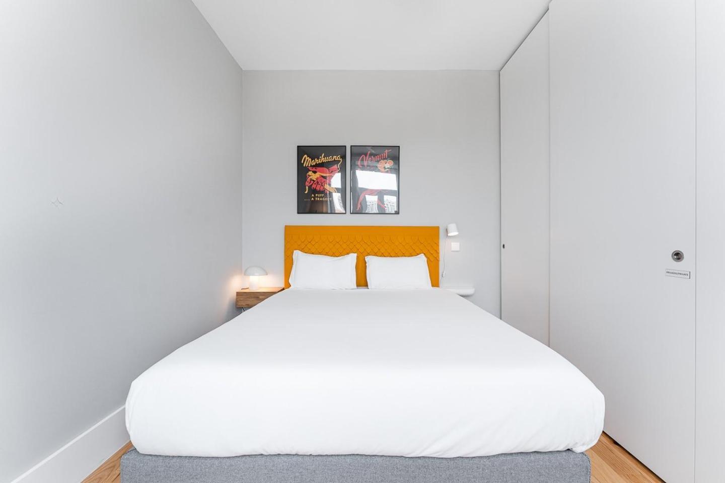 Guestready - Colorful Apt Near Agosto Station OOporto Esterno foto